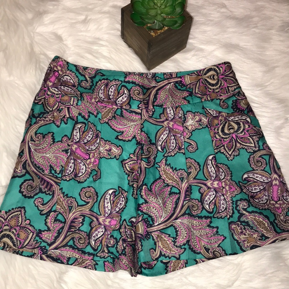 Ann Taylor LOFT PETITE SHORTS